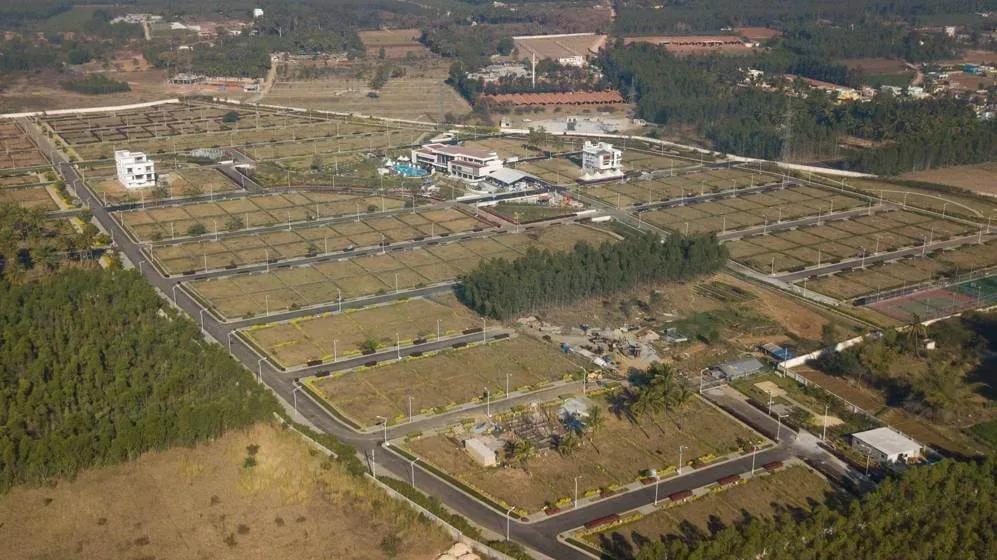 Cornerstone Campan Valley plots