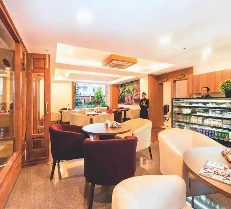 HM Grandeur apartments