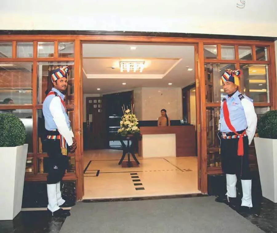 HM Grandeur apartments