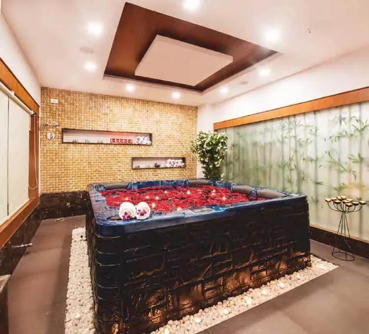 HM Grandeur apartments