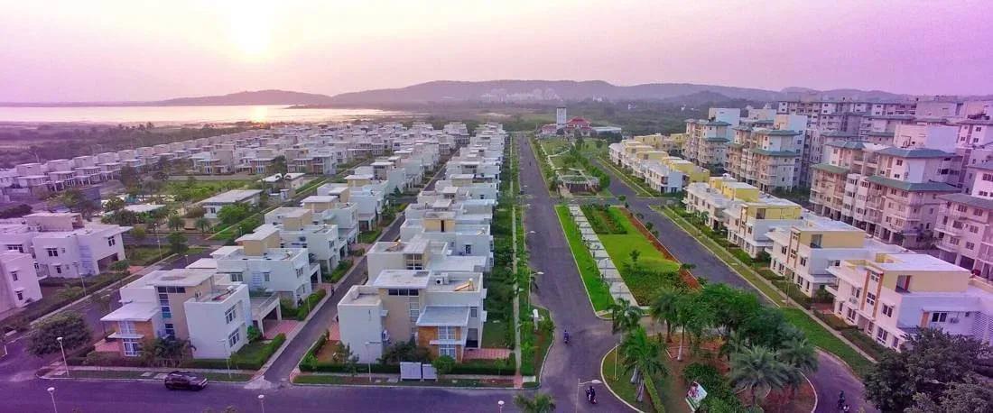 Mahindra World City Aqualily apartments